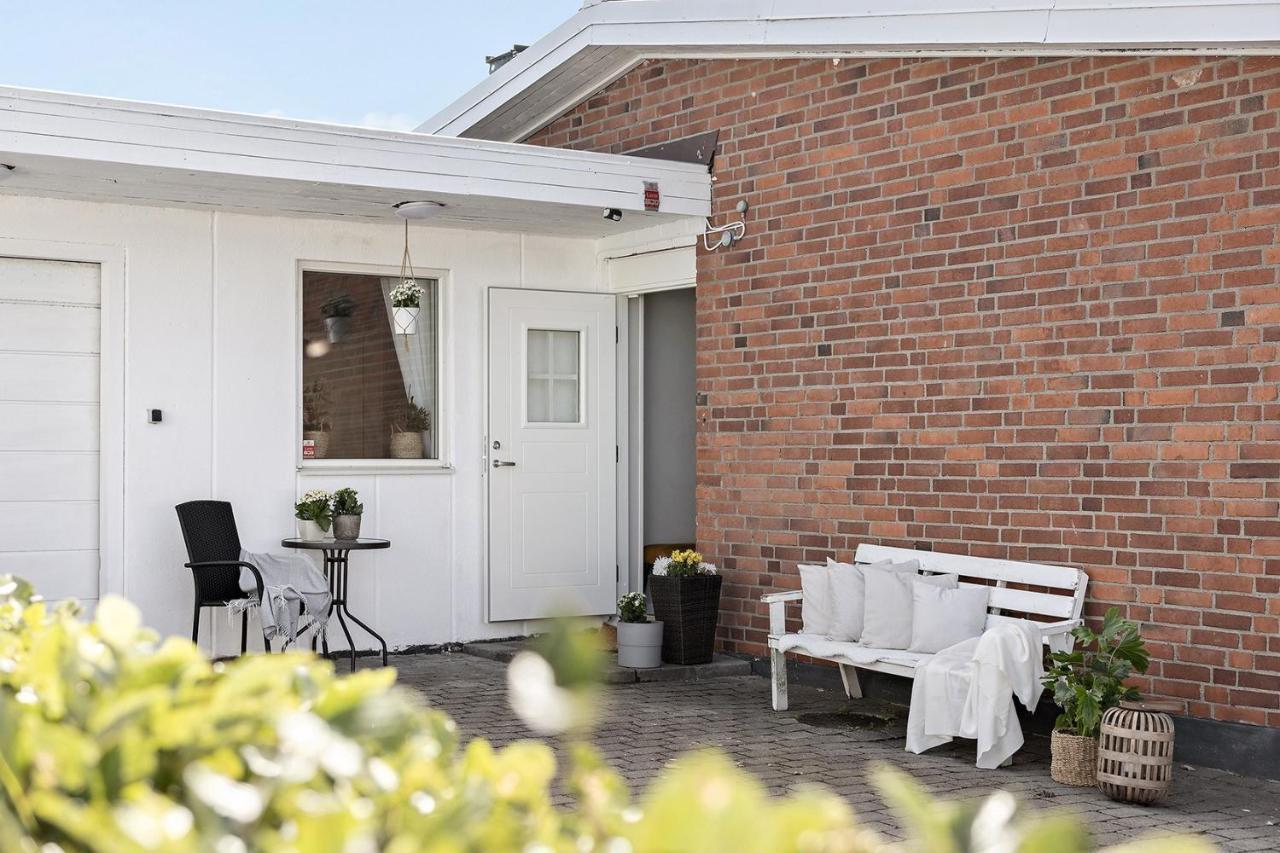 Harlig Villa I Savedalen 10 Min Till Goteborg Exteriör bild